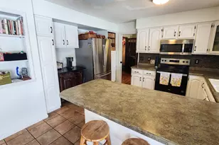 1937 19th St S, Fargo,  58103 - Photo 9