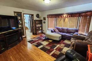 1937 19th St S, Fargo,  58103 - Photo 3