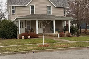 504 W Marshall St, Marshall, MN 56258 - Photo 1
