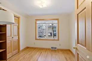 2705 E Minnehaha Pkwy, Minneapolis, MN 55417 - Photo 13