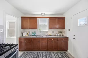 4211 Russell Ave N, Minneapolis, MN 55412 - Photo 9