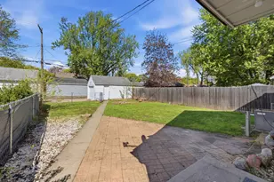 4211 Russell Ave N, Minneapolis, MN 55412 - Photo 23