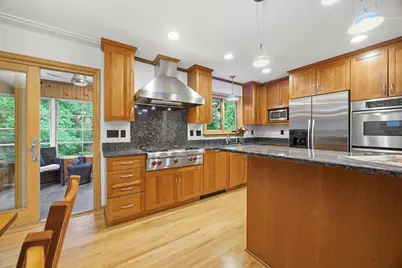 3121 W 84th Street, Bloomington, MN 55431 - Photo 9