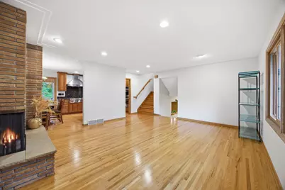 3121 W 84th Street, Bloomington, MN 55431 - Photo 5