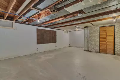 311 E Oak Avenue, Olivia, MN 56277 - Photo 23