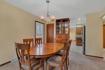 311 E Oak Avenue, Olivia, MN 56277 - Photo 7