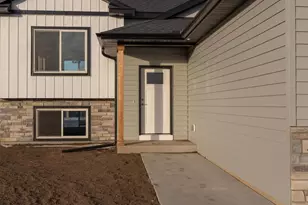 424 Amco Ln, Chatfield, MN 55923 - Photo 3