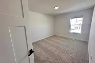 5279 Long Pointe Pass, Woodbury, MN 55129 - Photo 11