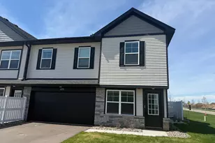 5279 Long Pointe Pass, Woodbury, MN 55129 - Photo 15