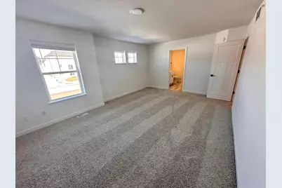5279 Long Pointe Pass, Woodbury, MN 55129 - Photo 7