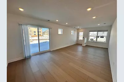 5279 Long Pointe Pass, Woodbury, MN 55129 - Photo 3