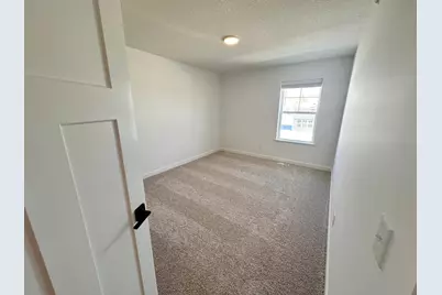 5279 Long Pointe Pass, Woodbury, MN 55129 - Photo 11