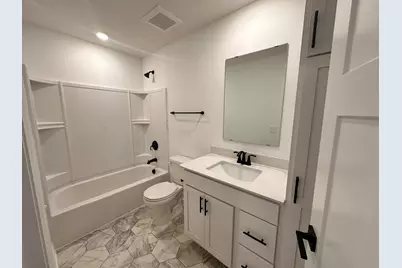 5279 Long Pointe Pass, Woodbury, MN 55129 - Photo 13