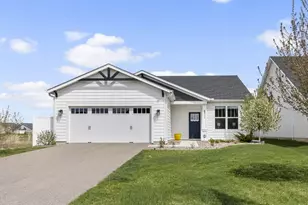 4711 Schilling Ct, Woodbury, MN 55129 - Photo 1