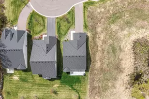 4711 Schilling Ct, Woodbury, MN 55129 - Photo 35