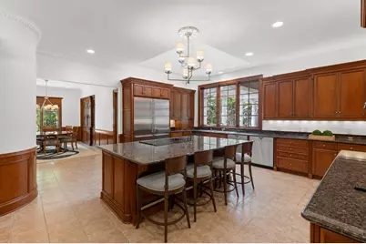 546 Harrington Road, Wayzata, MN 55391 - Photo 9