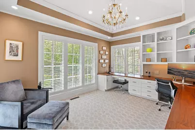 546 Harrington Road, Wayzata, MN 55391 - Photo 17