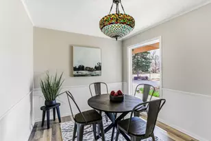 501 Drillane Rd, Hopkins, MN 55305 - Photo 7