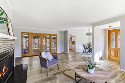 501 Drillane Road, Hopkins, MN 55305 - Photo 5