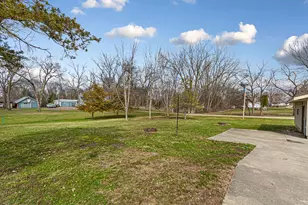 414 River St, Waterville, MN 56096 - Photo 31