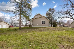 414 River St, Waterville, MN 56096 - Photo 33