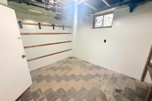 1854 Roblyn Ave, Saint Paul, MN 55104 - Photo 37