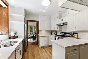 1615 E River Pkwy, Minneapolis, MN 55414 - Photo 11