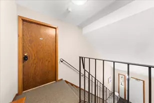 995 Heritage Ct E, Vadnais Heights, MN 55127 - Photo 27