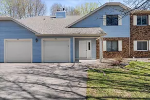 995 Heritage Ct E, Vadnais Heights, MN 55127 - Photo 3