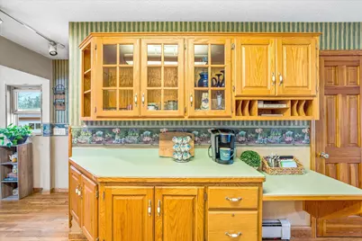 645 W 3rd Street, Rush City, MN 55069 - Photo 9