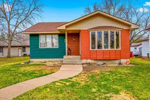 645 W 3rd St, Rush City, MN 55069 - Photo 1