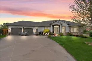 11183 Country Dr, Pine City, MN 55063 - Photo 1