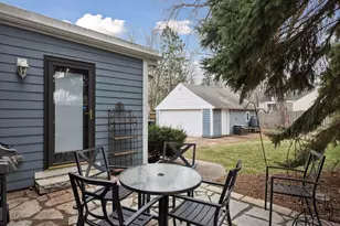 654 8th Ave NW, New Brighton, MN 55112 - Photo 5