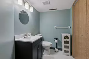 654 8th Ave NW, New Brighton, MN 55112 - Photo 27