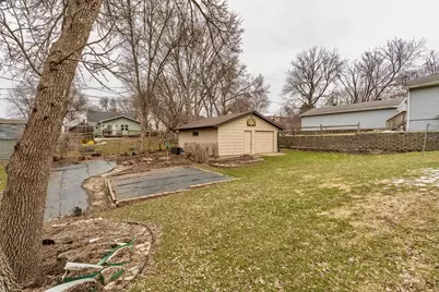 413 E St. Charles Avenue, Fergus Falls, MN 56537 - Photo 31