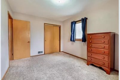 413 E St. Charles Avenue, Fergus Falls, MN 56537 - Photo 19