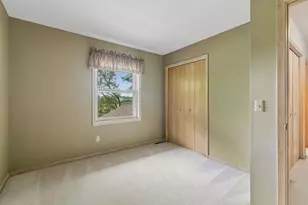 13820 Sunset Lake Dr, Burnsville, MN 55337 - Photo 21