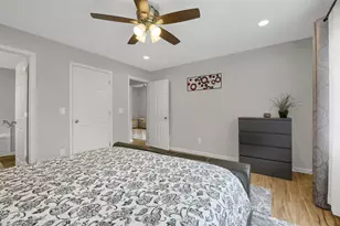 1431 Sumter Ave N, Golden Valley, MN 55427 - Photo 13