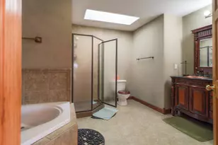 700 38th Ave NE, Austin, MN 55912 - Photo 23