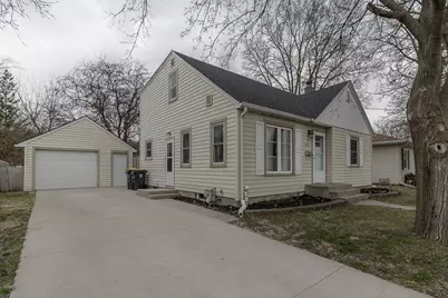 815 Center Street, North Mankato, MN 56003 - Photo 27