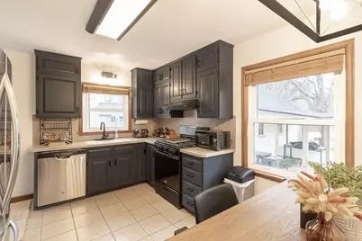 815 Center Street, North Mankato, MN 56003 - Photo 5