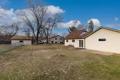 9234 Flanders Street NE, Blaine, MN 55449 - Photo 21