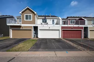 8401 Jonquil Ln N, Maple Grove, MN 55369 - Photo 23