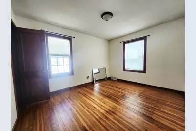 1015 8th Avenue NW, Rochester, MN 55901 - Photo 9