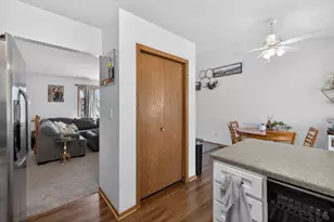 2807 25th St NW, Rochester, MN 55901 - Photo 19