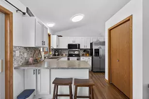 2807 25th St NW, Rochester, MN 55901 - Photo 15