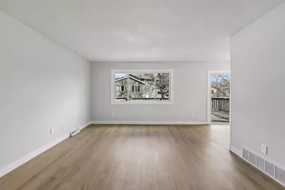 8708 64th Avenue N, Brooklyn Park, MN 55428 - Photo 5