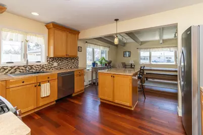 1440 Belmont Lane W, Roseville, MN 55113 - Photo 7