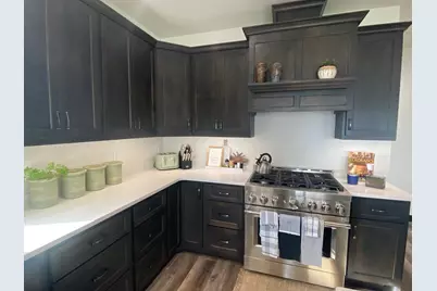 1084 W Lake Drive, Detroit Lakes, MN 56501 - Photo 7