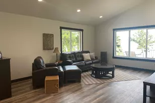 1084 W Lake Dr, Detroit Lakes, MN 56501 - Photo 31